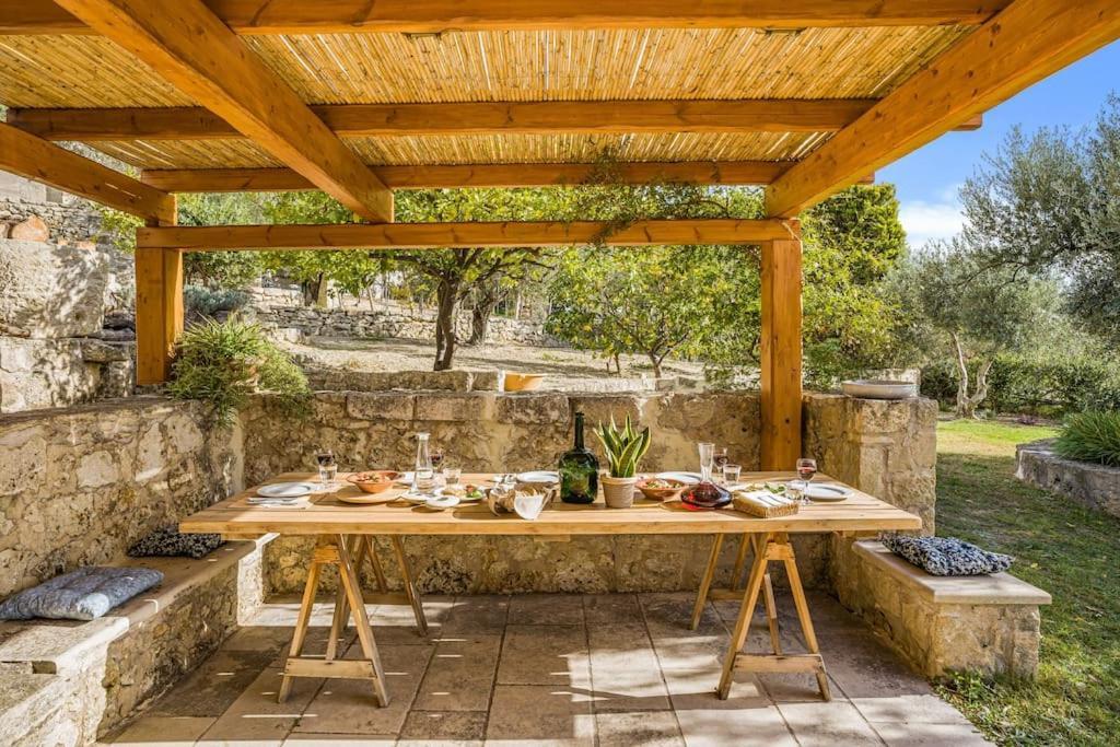 Olivetta - The Private Oasis